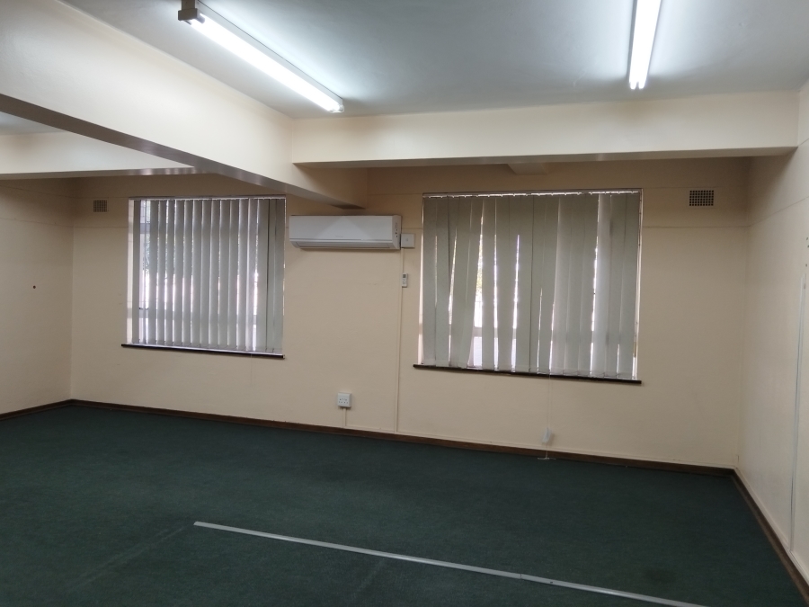 18 Bedroom Property for Sale in Belgravia Northern Cape